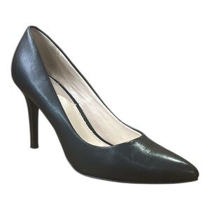 Cole Haan Pointed Toe Leather Heels Black Women’s Size 5.5